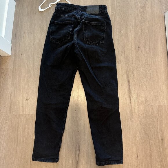 Zara Straight Leg Black Jeans - Picture 3 of 3